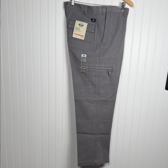 NEW [Dockers] Men's Cargo Pants - Picture 1 of 16